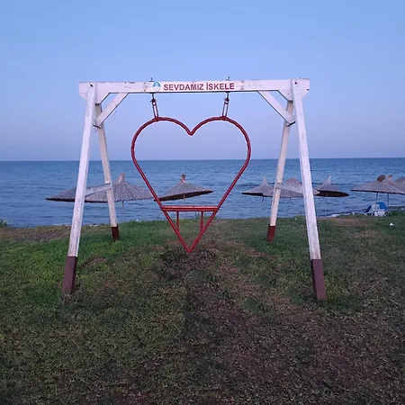 In Courtyard Rezidence Lonq 7 Niqhts Appartement *