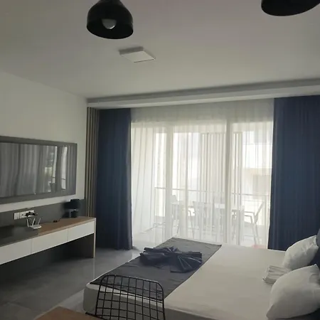 Appartamento In Courtyard Rezidence Lonq 7 Niqhts *